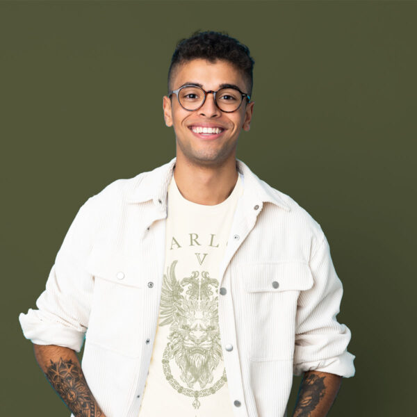 camiseta de Carlos V de Legado Hispánico