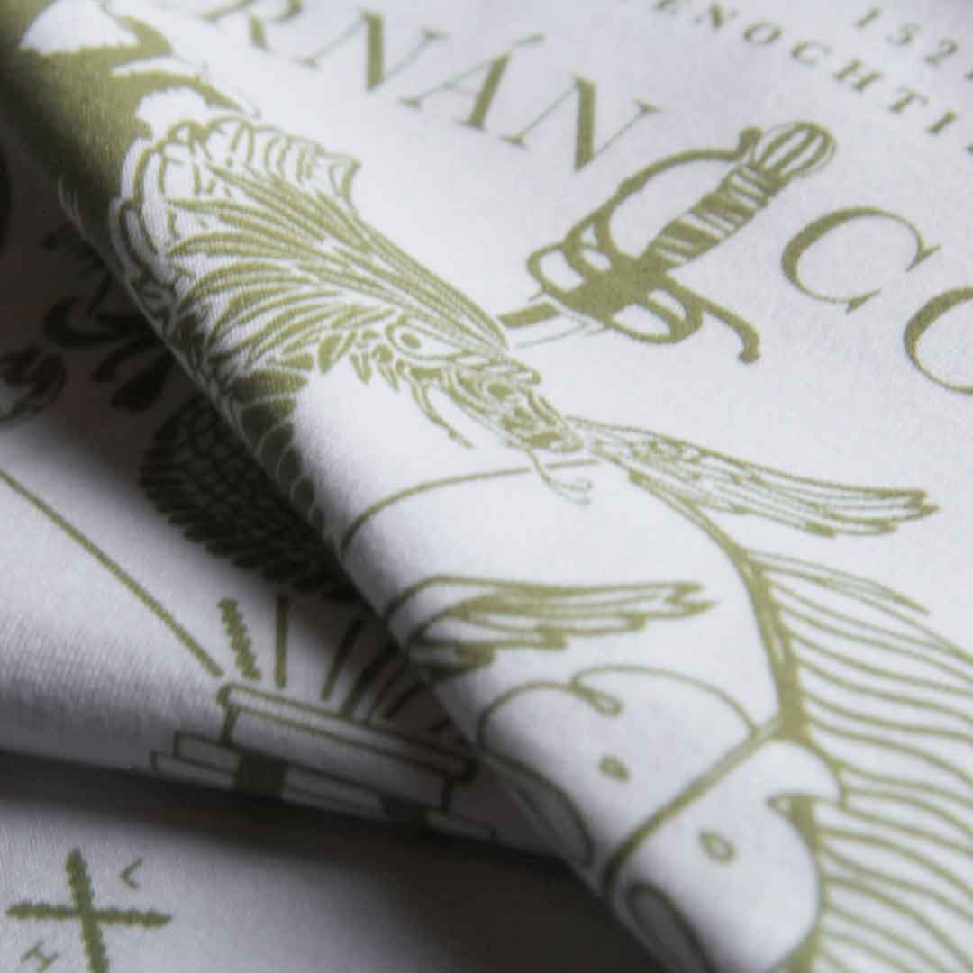 Estampado frontal de la camiseta de Hernán Cortés